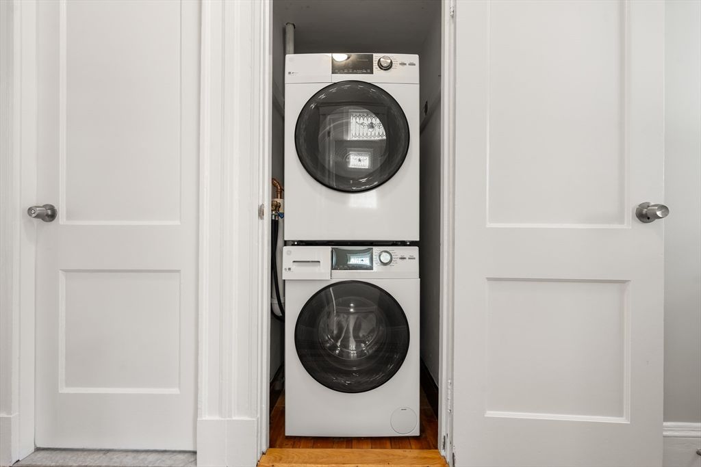 Interior, Utility Closets, Washer