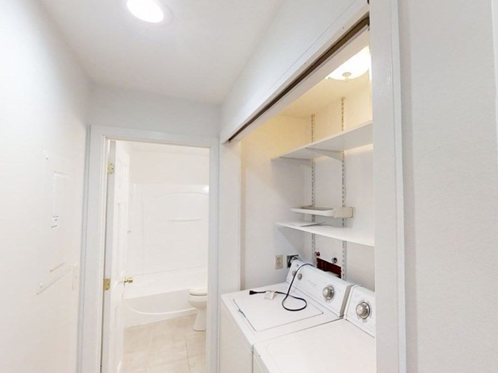 Bathroom, Interior, Recessed Lighting, Utility Closets, Washer