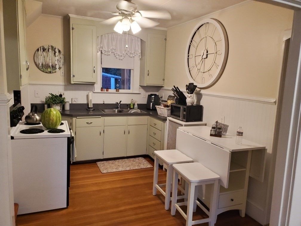 Interior, Kitchen, Wood Texture Flooring