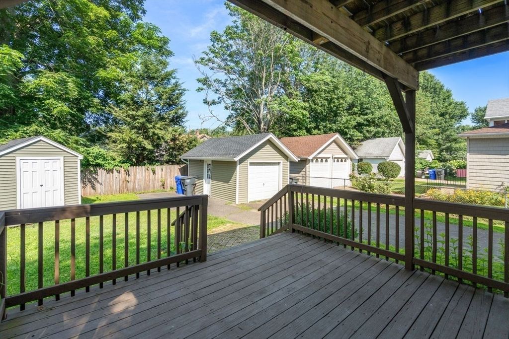 Backyard, Detached Garage, Exterior