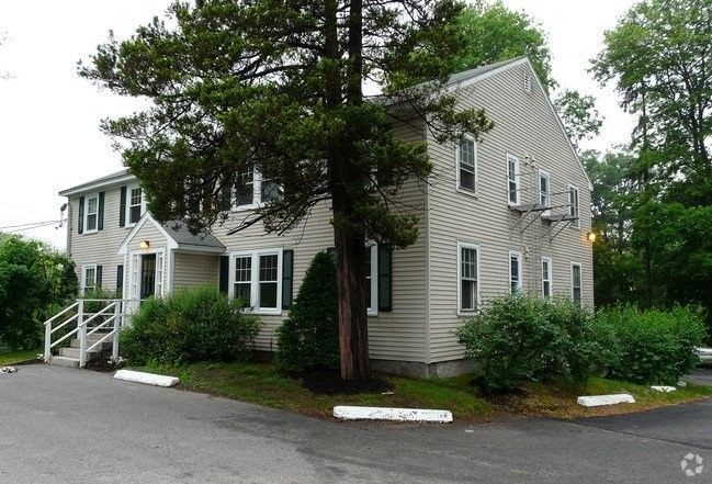 Exterior, Facade, Georgian