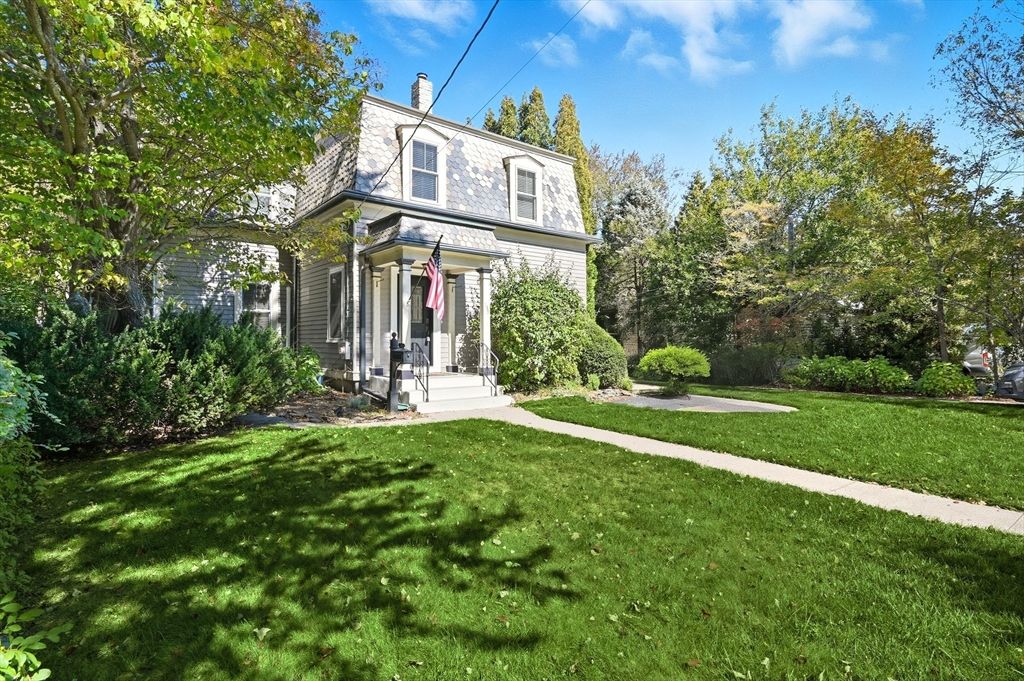 Backyard, Exterior, Facade, Georgian