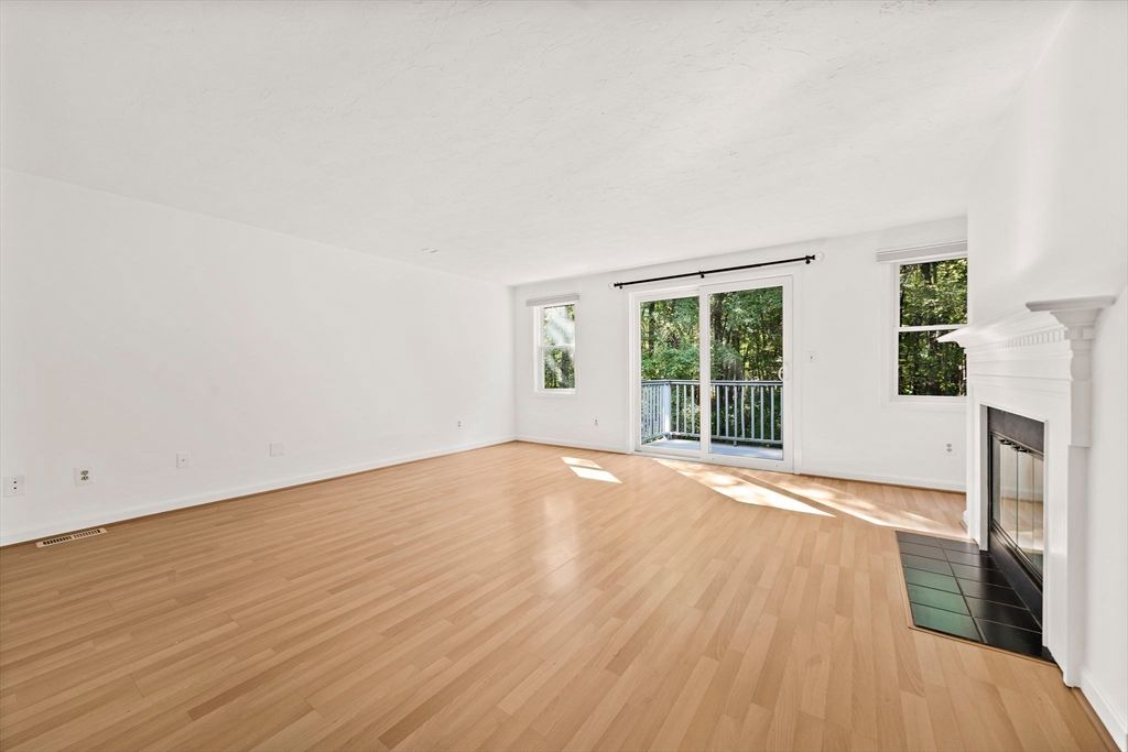 Empty room, Fireplace, Interior, Wood Texture Flooring