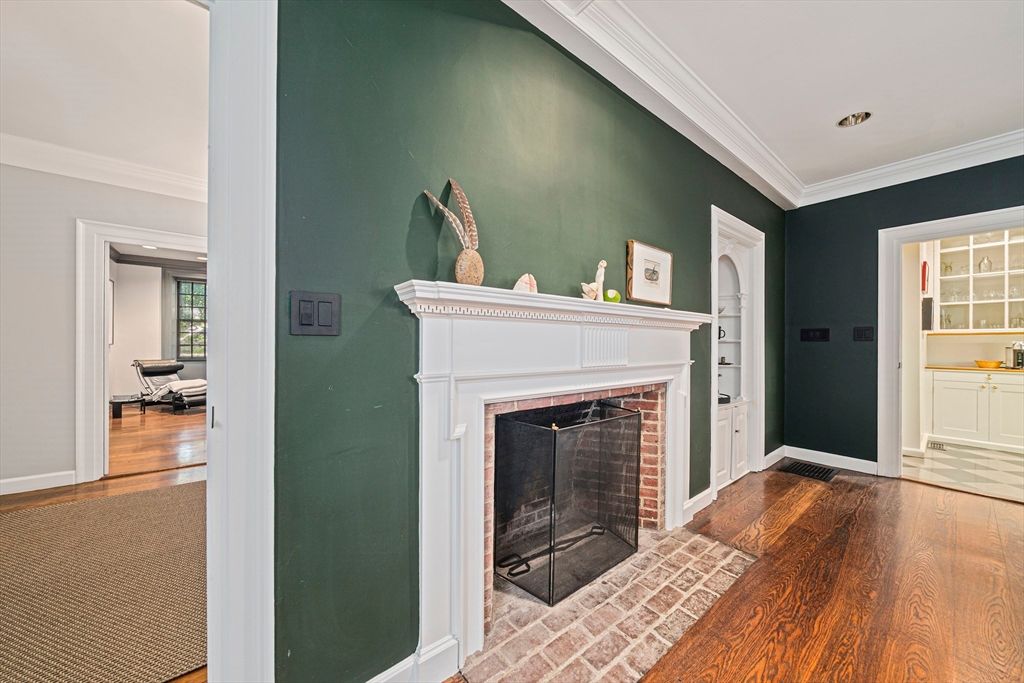 Fireplace, Interior, Recessed Lighting, Wood Texture Flooring