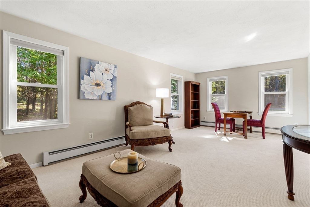 Dining room, Interior