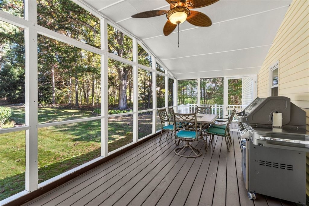 Dining room, Interior, Sun Room