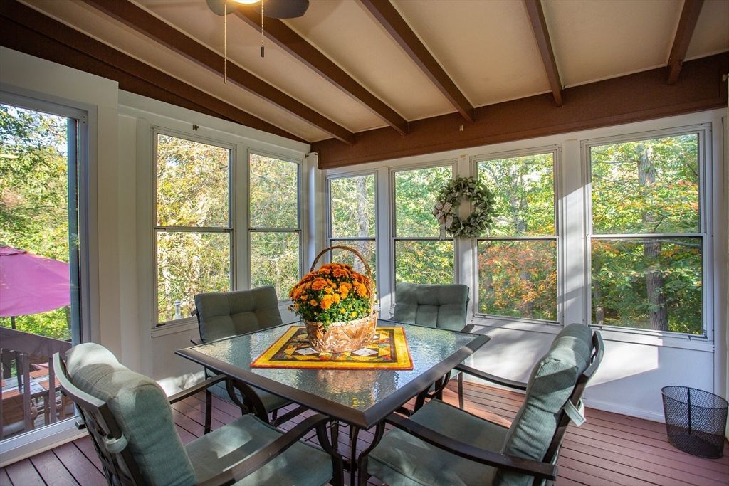 Dining room, Interior, Sun Room, Wooden Beams, Wood Texture Flooring