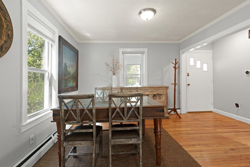Dining room, Interior, Wood Texture Flooring