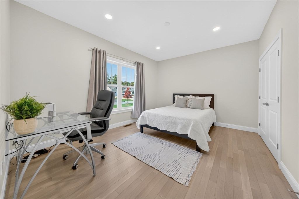 Bedroom, Home Office, Interior, Recessed Lighting, Wood Texture Flooring