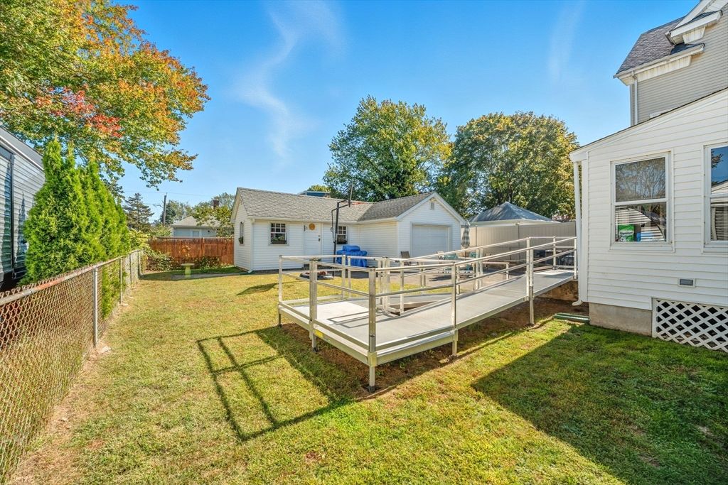 Backyard, Detached Garage, Exterior