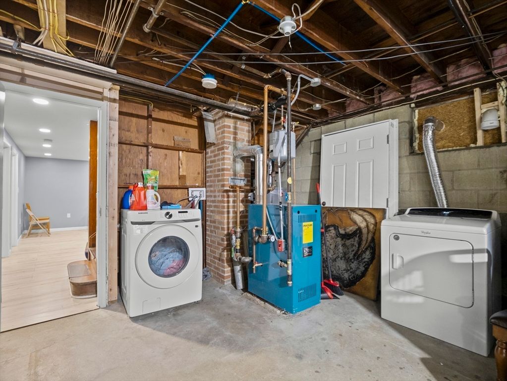 Interior, Recessed Lighting, Utility Closets, Washer