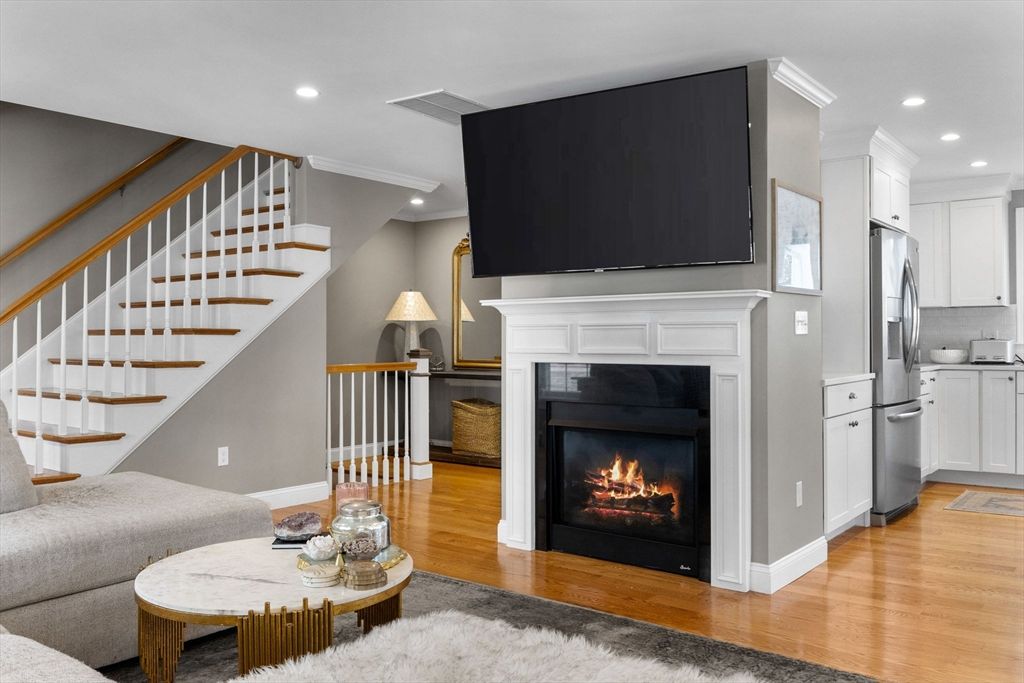 Fireplace, Interior, Kitchen, Recessed Lighting, Wood Texture Flooring