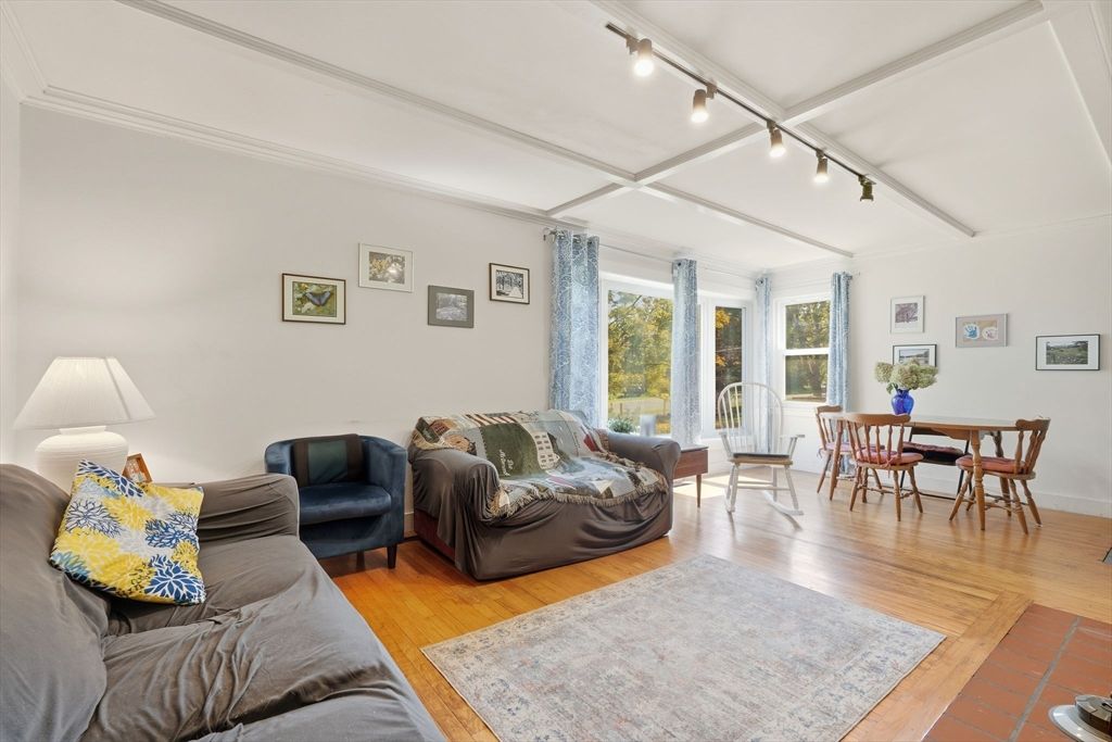 Dining room, Interior, Living room, Wood Texture Flooring