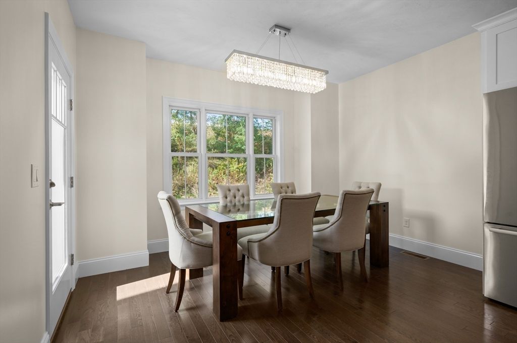 Chandelier, Dining room, Interior, Wood Texture Flooring