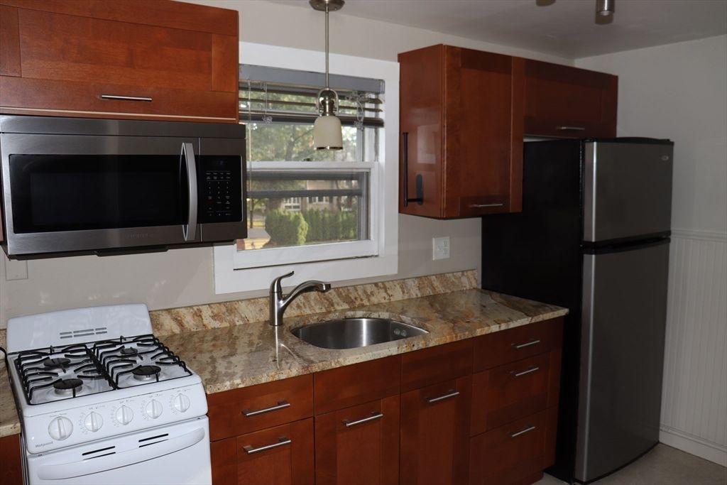 Interior, Kitchen, Pendant Lights