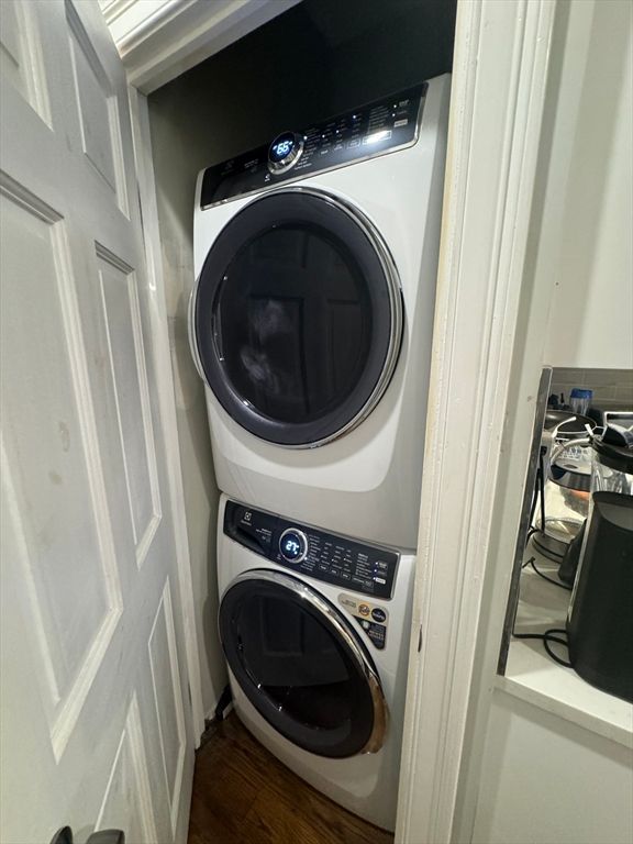 Interior, Utility Closets, Washer