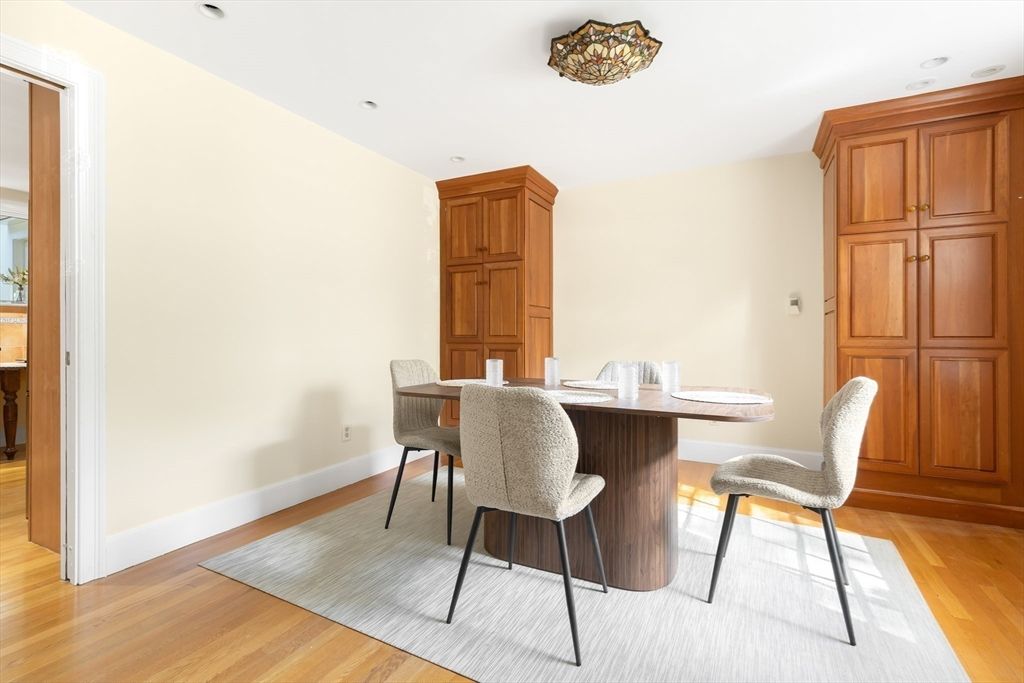 Dining room, Interior, Recessed Lighting, Wood Texture Flooring