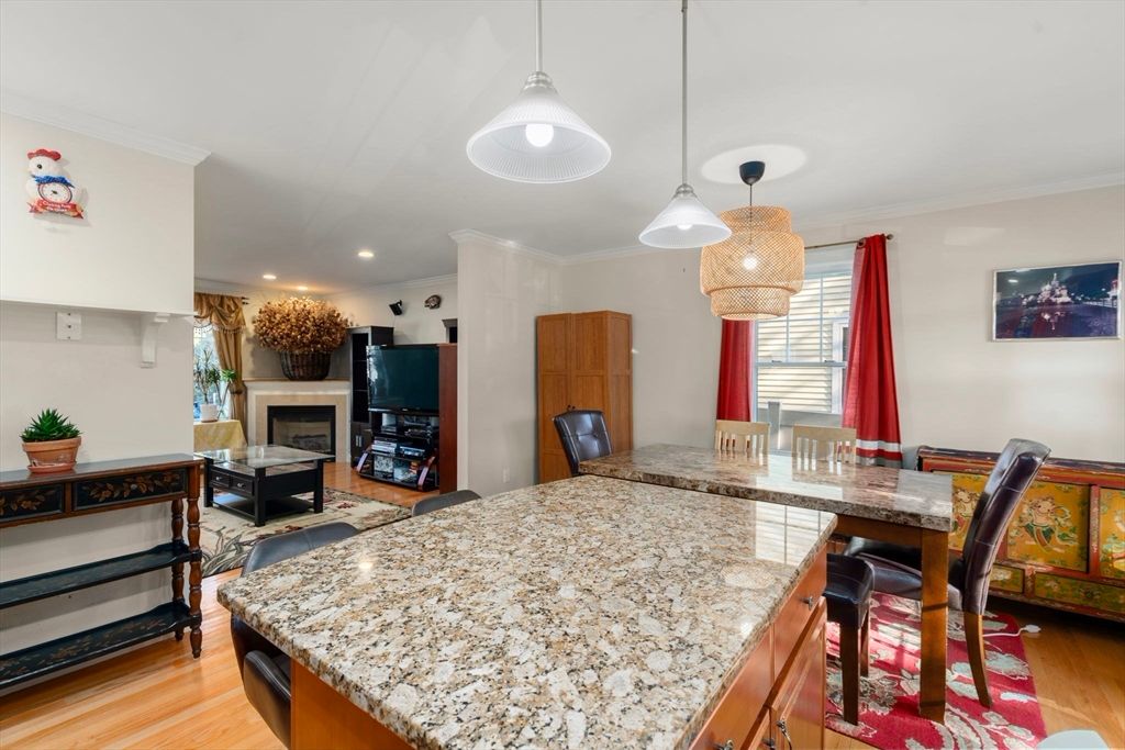 Dining room, Fireplace, Interior, Pendant Lights, Recessed Lighting, Wood Texture Flooring