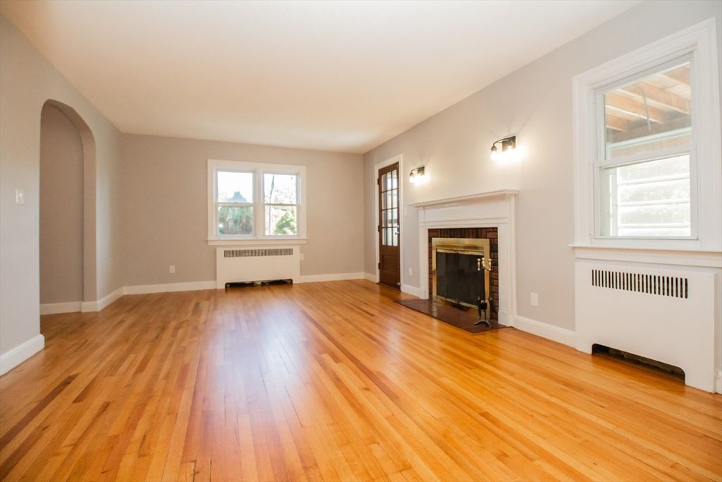 Empty room, Fireplace, Interior, Wood Texture Flooring