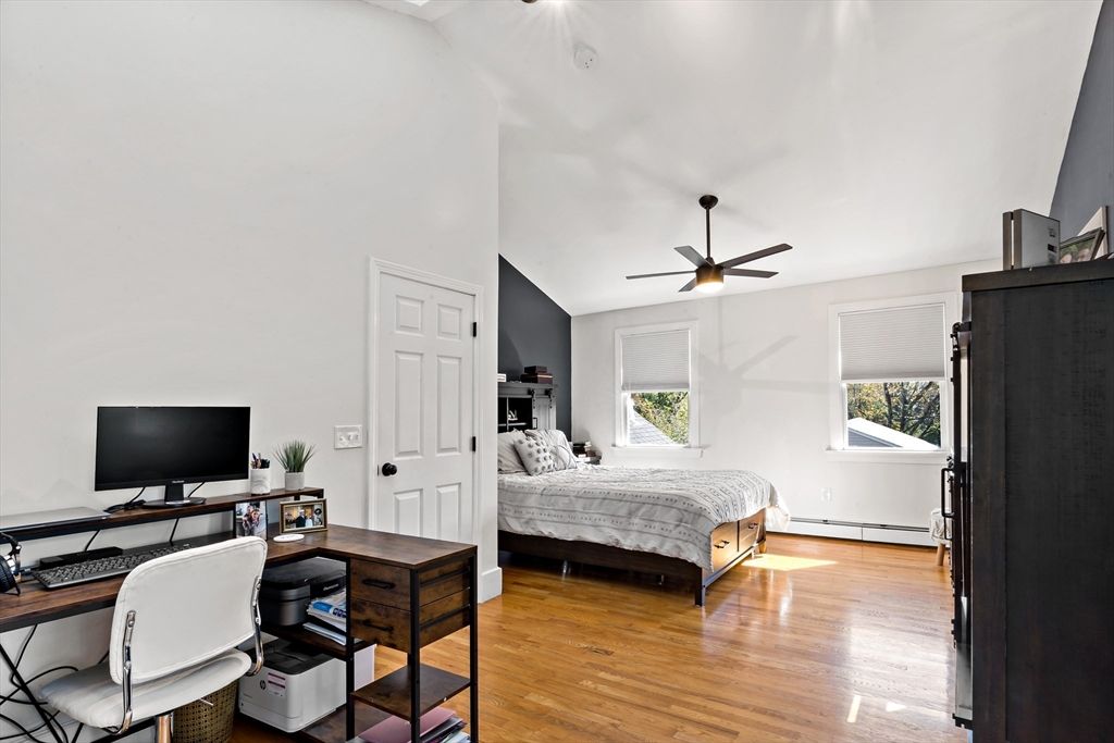 Bedroom, Home Office, Interior, Wood Texture Flooring