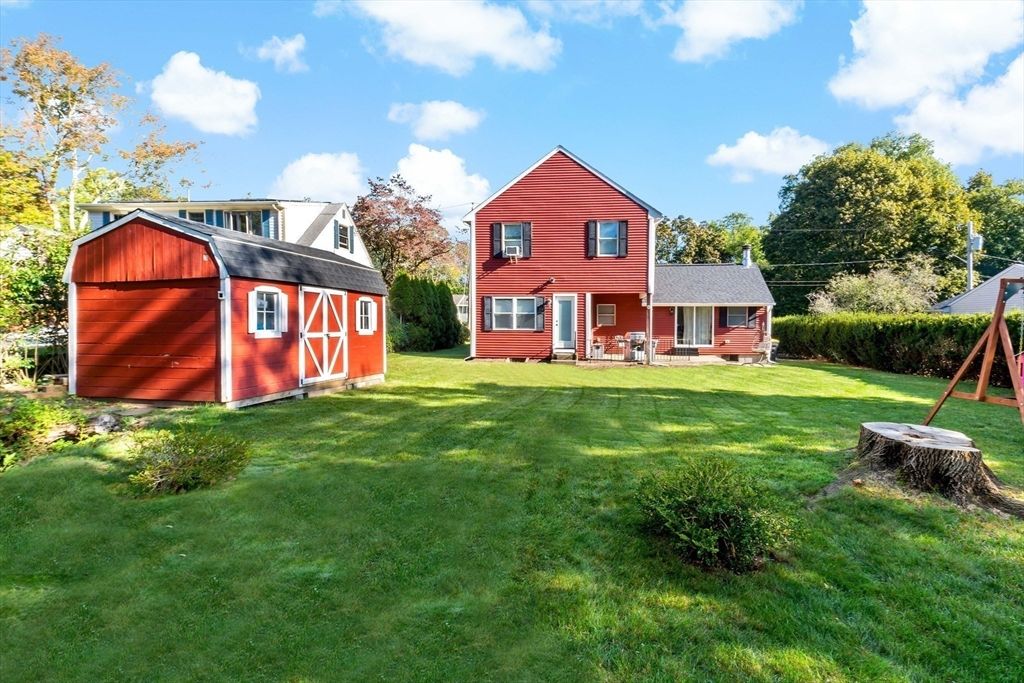 Backyard, Exterior, Playground