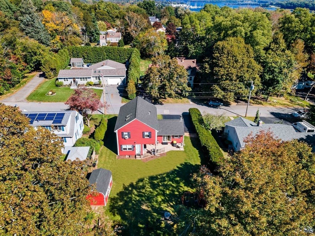 Exterior, Drone