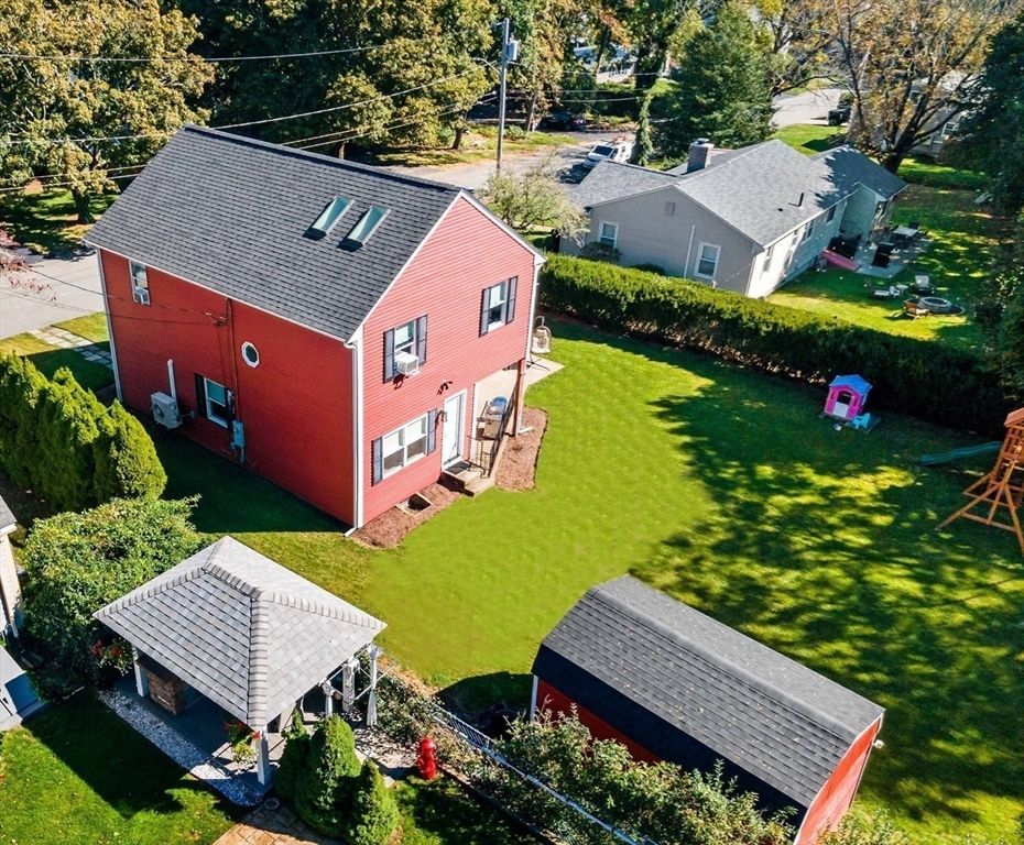 Exterior, Drone