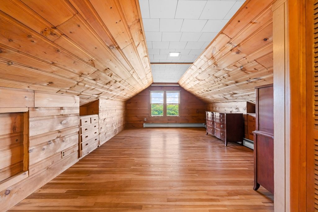 Empty room, Interior, Recessed Lighting, Wooden Ceilings, Wood Texture Flooring, Wooden Walls