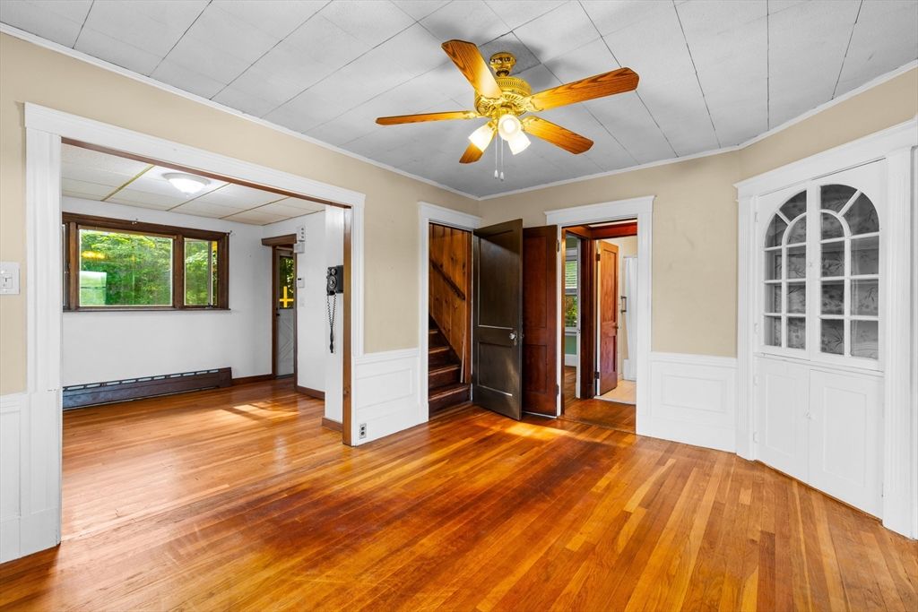 Empty room, Interior, Wood Texture Flooring