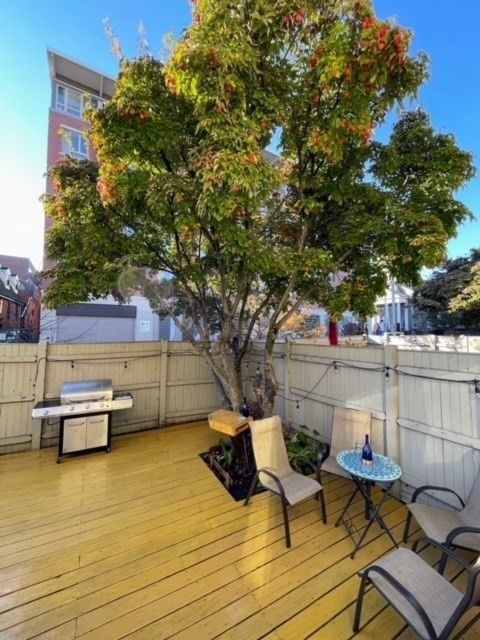 Exterior, Wood Texture Flooring