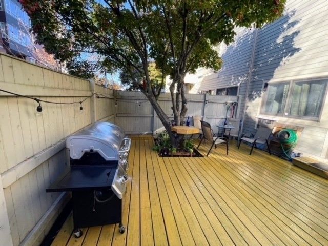 Exterior, Wood Texture Flooring