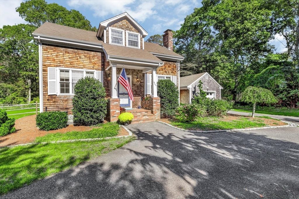 Exterior, Facade, Brick Facade, Cape Cod
