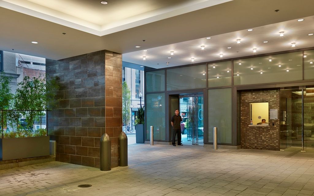 Elevator, Interior, Recessed Lighting