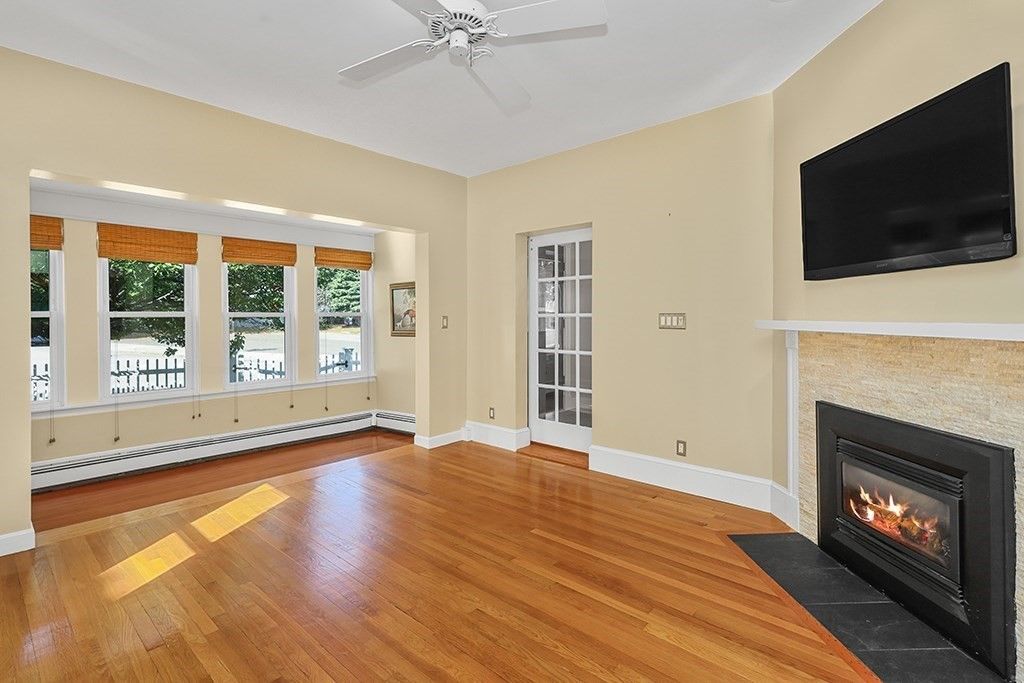 Empty room, Fireplace, Interior, Wood Texture Flooring