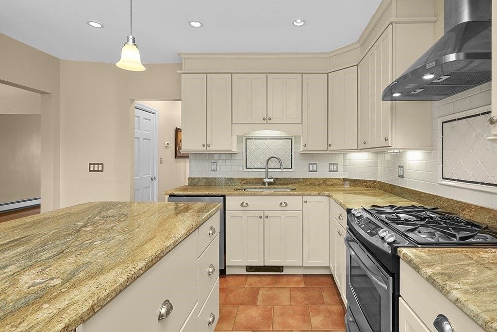 Interior, Kitchen, Pendant Lights, Recessed Lighting