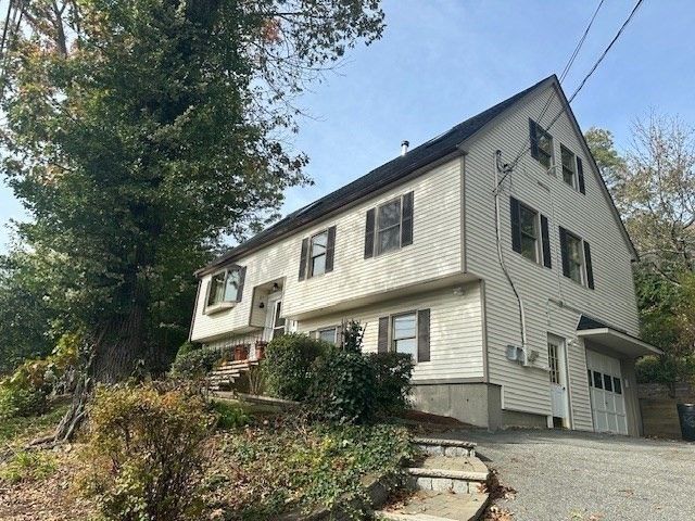 Attached, Exterior, Facade, Raised Ranch