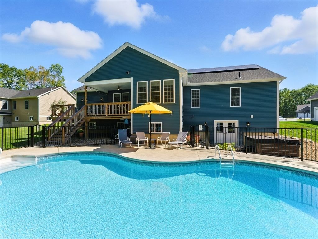 Exterior, Pool, Solar Panels