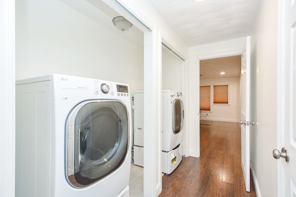 Interior, Recessed Lighting, Utility Closets, Washer, Wood Texture Flooring