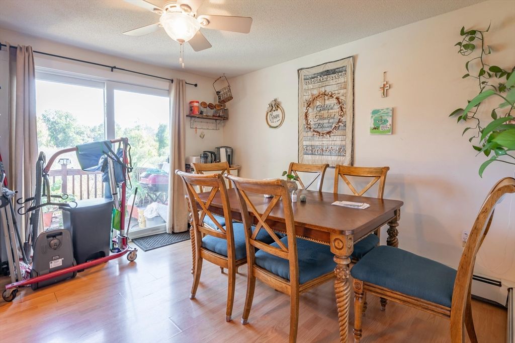 Dining room, Interior, Wood Texture Flooring