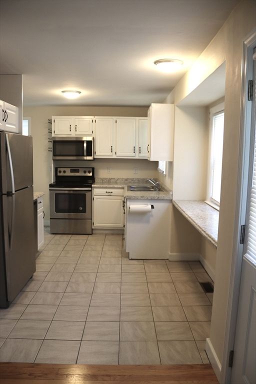 Interior, Kitchen, Stainless Steel Appliances