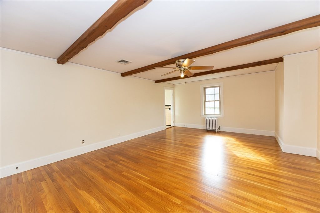 Empty room, Interior, Wooden Beams, Wood Texture Flooring