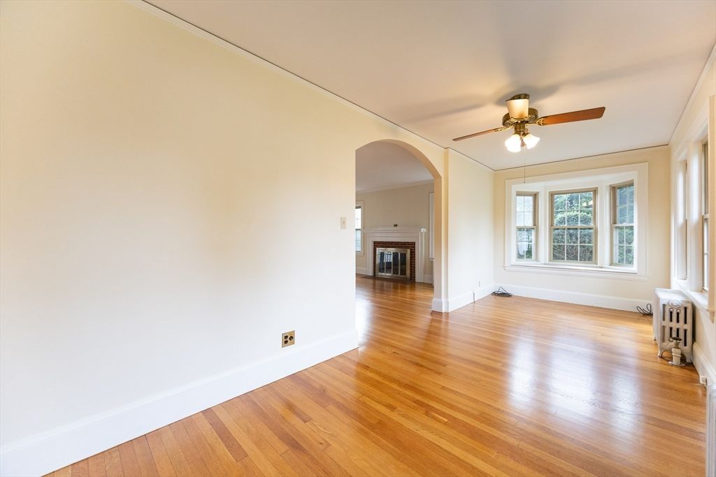 Empty room, Fireplace, Interior, Wood Texture Flooring