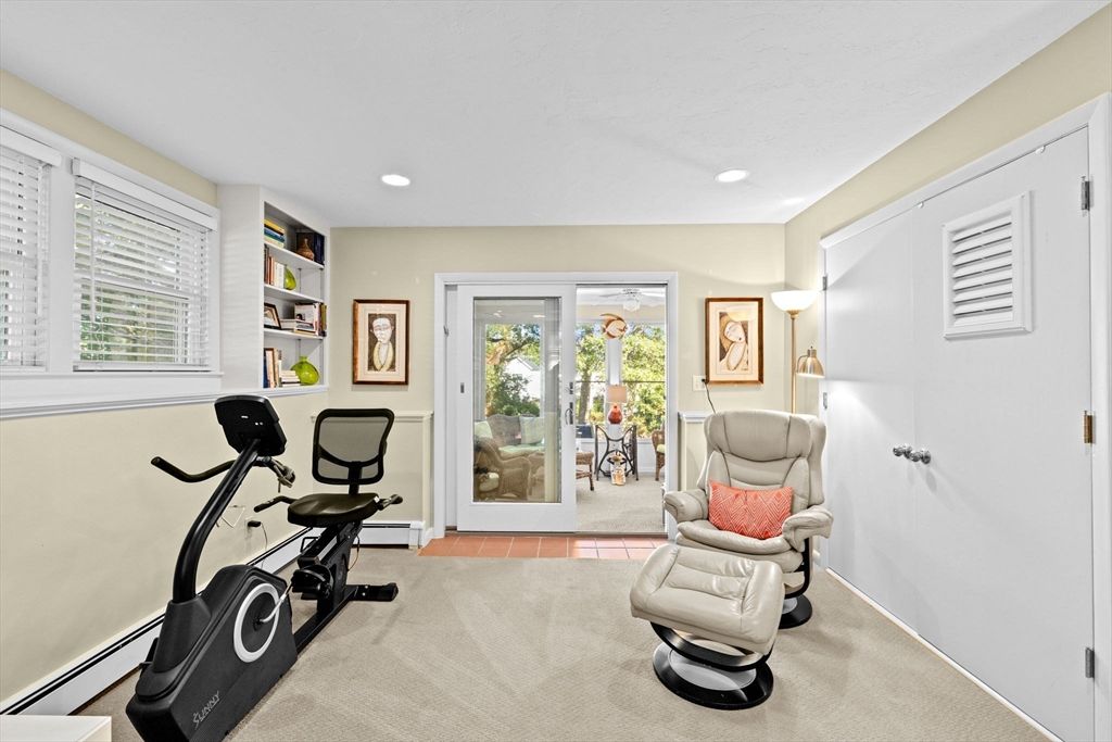 Fitness Equipment, Interior, Recessed Lighting