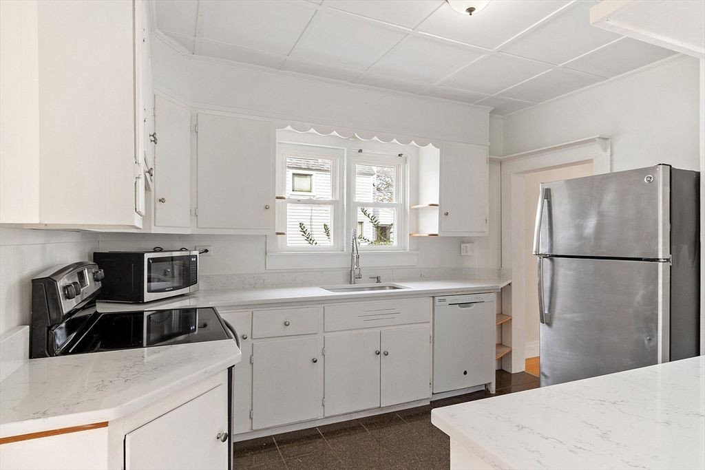 Interior, Kitchen