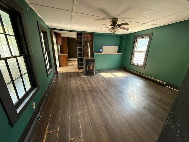 Empty room, Fireplace, Interior, Wood Texture Flooring