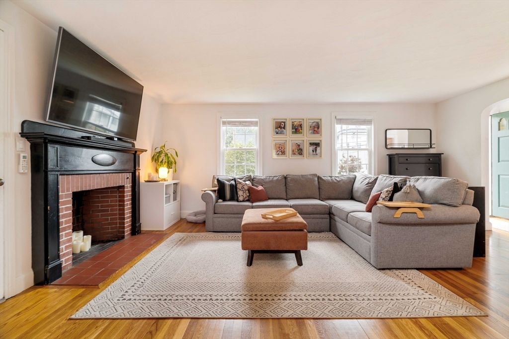 Fireplace, Interior, Living room, Wood Texture Flooring