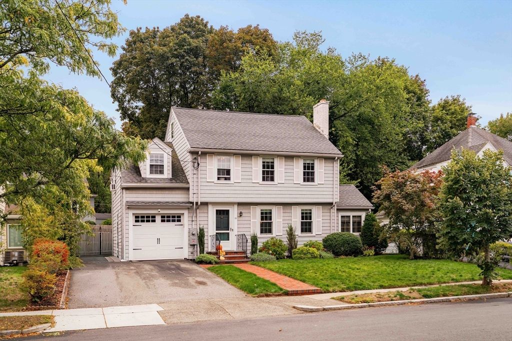 Attached, Exterior, Facade, Georgian