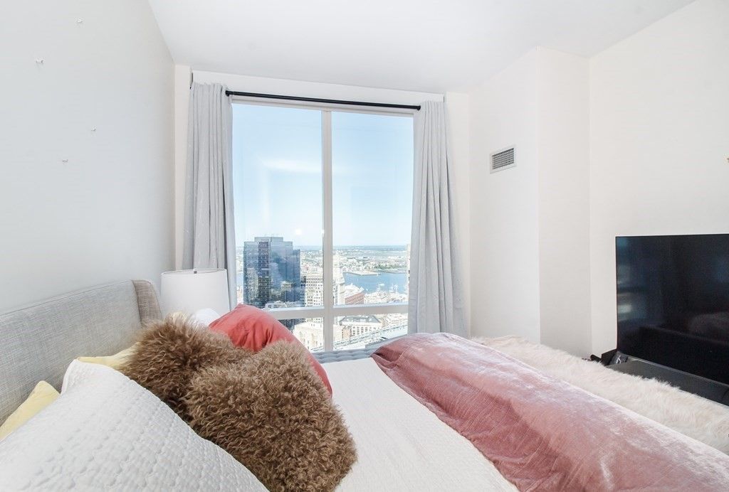 Bedroom, Interior, Water