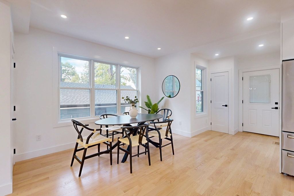 Dining room, Interior, Recessed Lighting, Wood Texture Flooring