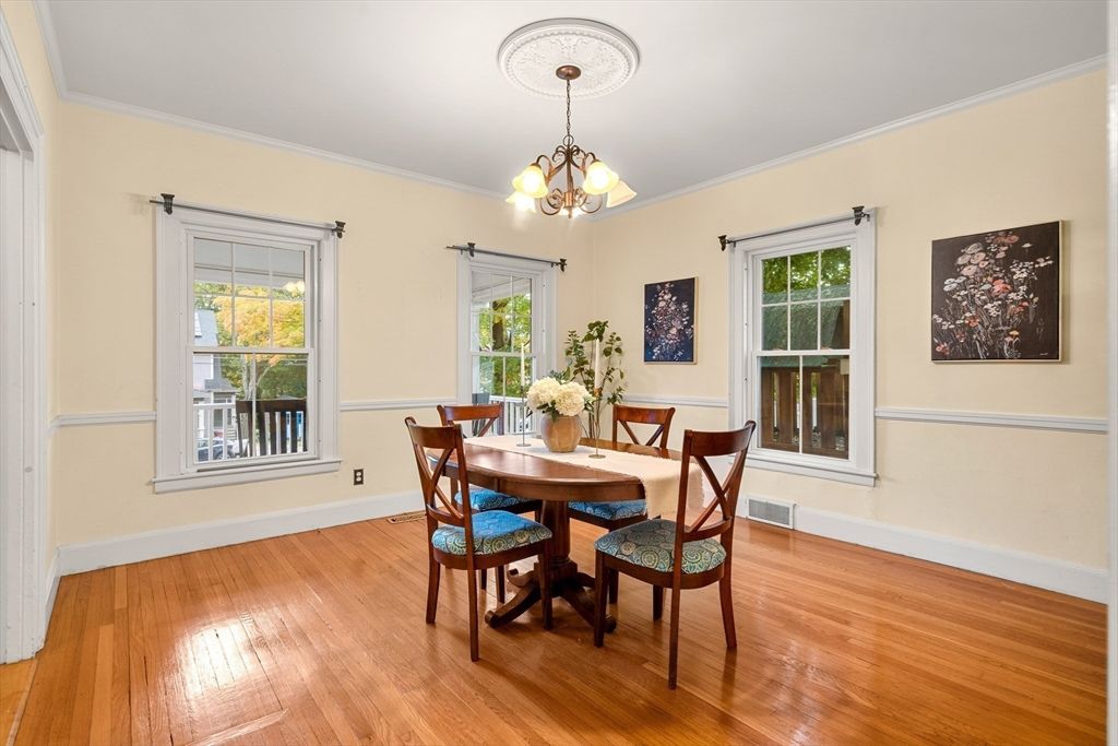 Chandelier, Dining room, Interior, Wood Texture Flooring